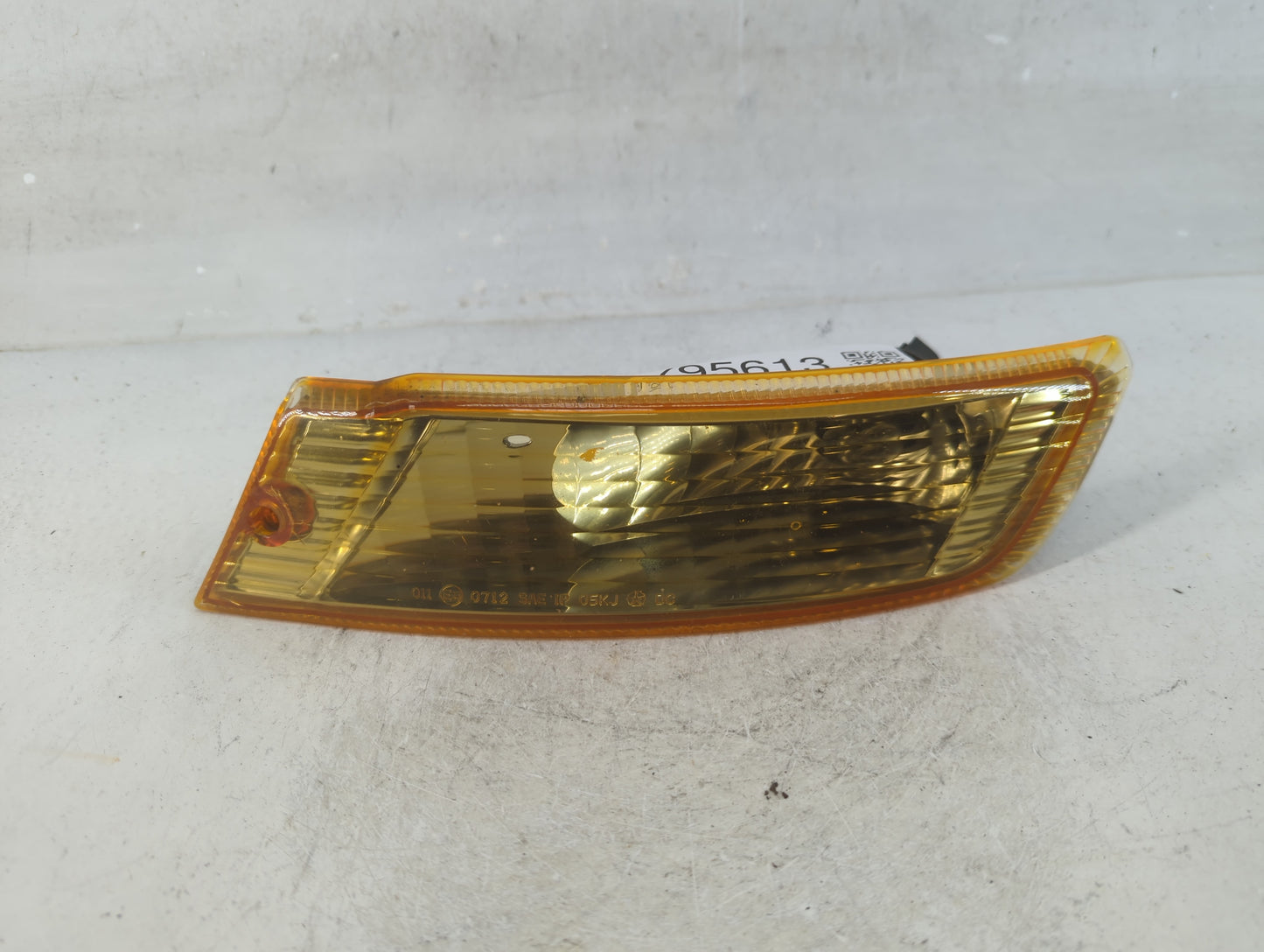 2005-2006 Jeep Liberty Driver Left Oem Fog Light Lamp - Oemusedautoparts1.com