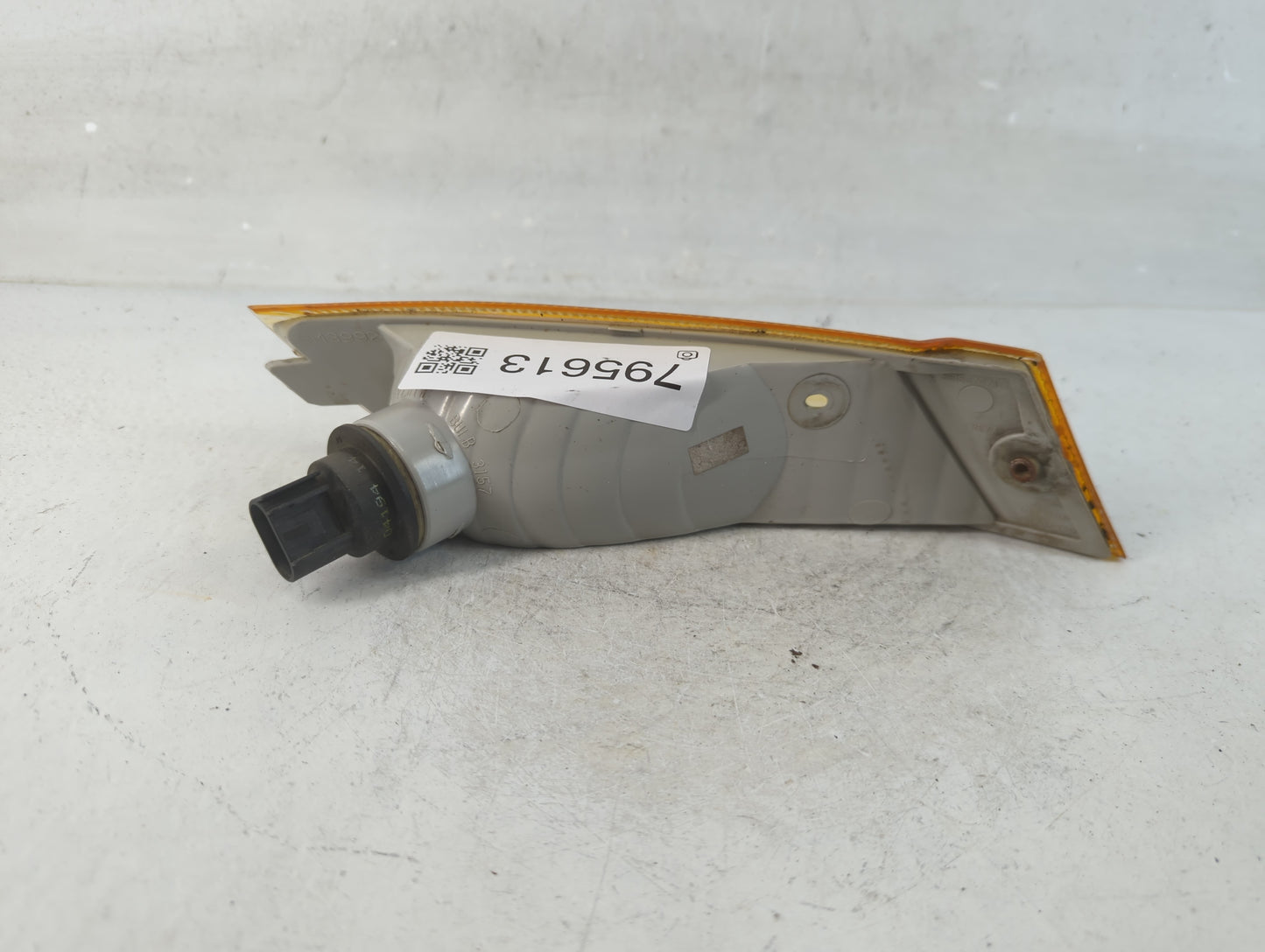 2005-2006 Jeep Liberty Driver Left Oem Fog Light Lamp - Oemusedautoparts1.com