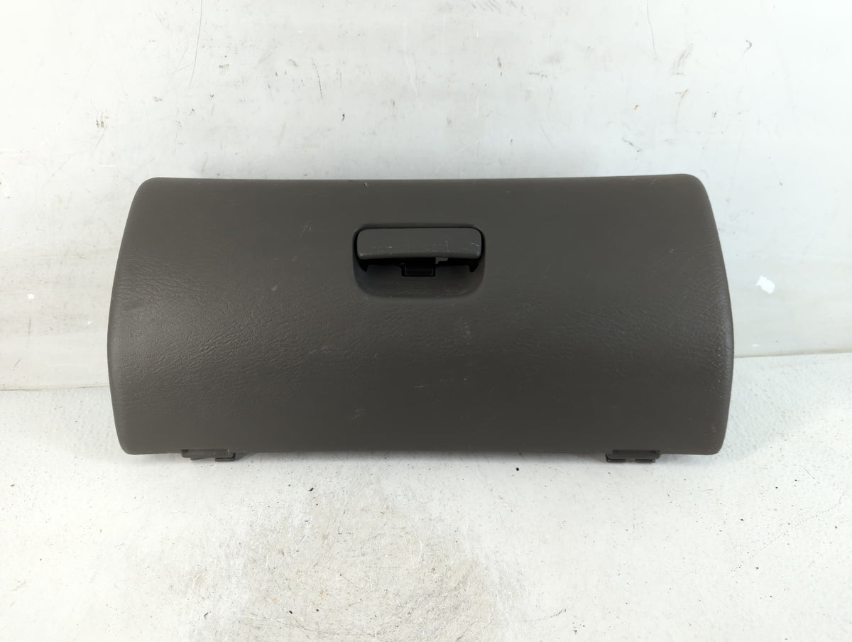 2005 Jeep Liberty Passenger Glove Box Door Storage Compartment 795629 - Oemusedautoparts1.com