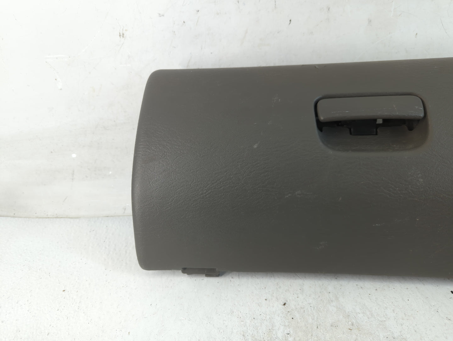 2005 Jeep Liberty Passenger Glove Box Door Storage Compartment 795629 - Oemusedautoparts1.com