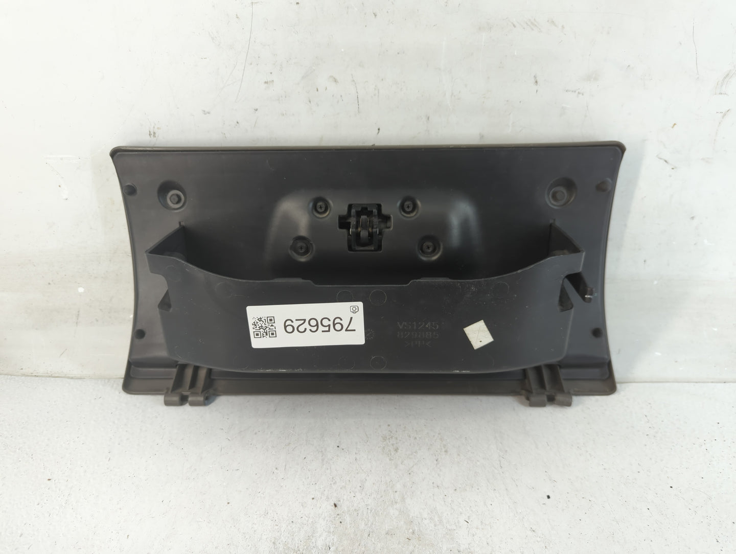 2005 Jeep Liberty Passenger Glove Box Door Storage Compartment 795629 - Oemusedautoparts1.com