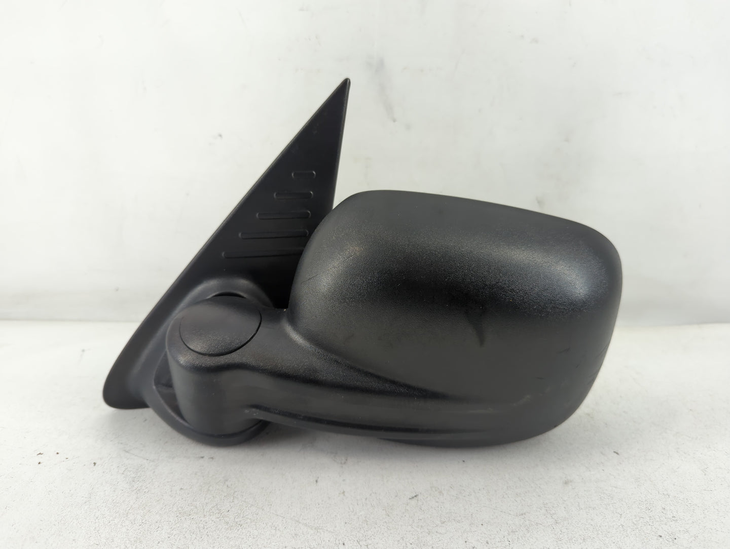 2002-2007 Jeep Liberty Driver Side View Mirror - Left Door Mirror OEM Used - Oemusedautoparts1.com