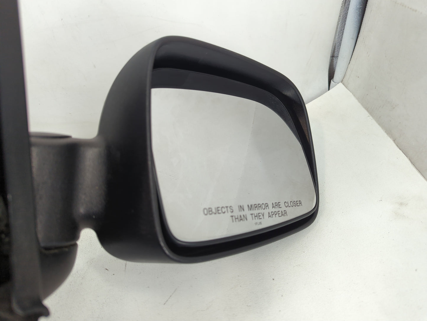 2002-2007 Jeep Liberty Passenger Side View Mirror - Right Door Mirror OEM Used - Oemusedautoparts1.com