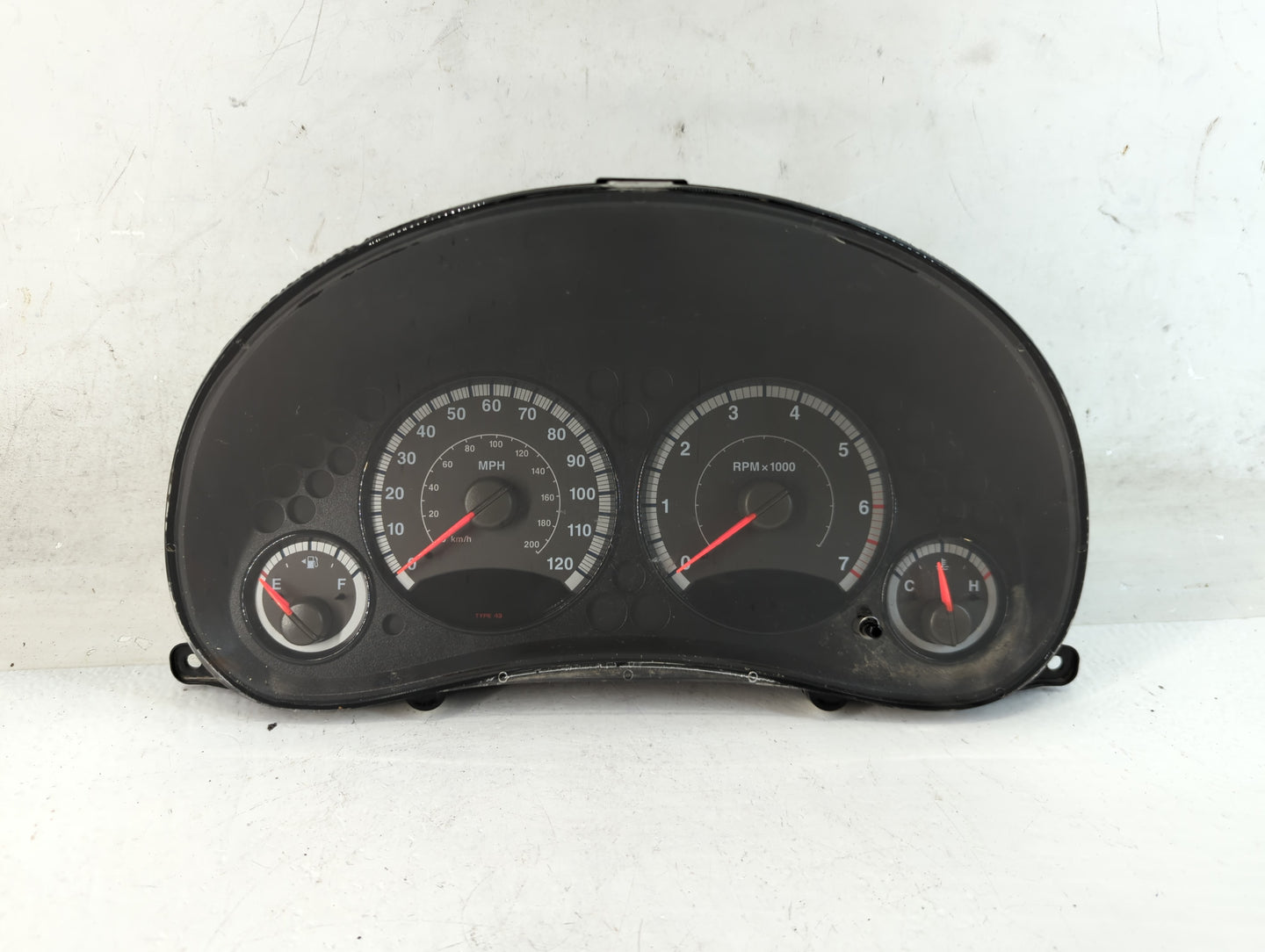 2005 Jeep Liberty Instrument Cluster Speedometer Gauges Miles:1K Fits OEM Used Auto Parts - Oemusedautoparts1.com