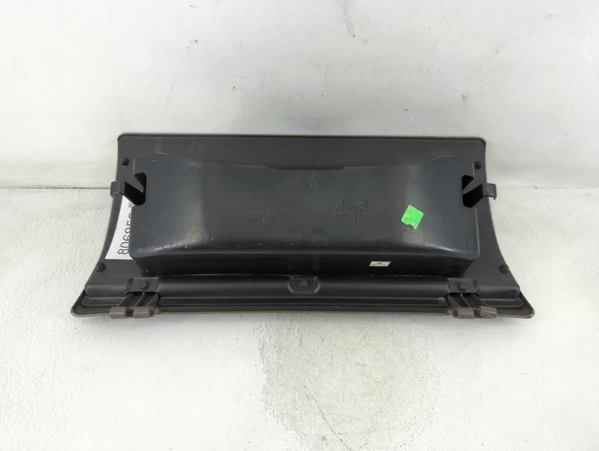 2005 Jeep Liberty Passenger Glove Box Door Storage Compartment 806858 - Oemusedautoparts1.com