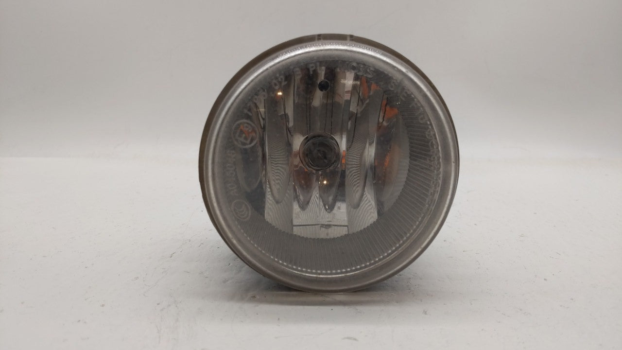 2005-2006 Jeep Wrangler Driver Left Oem Front Light Lamp - Oemusedautoparts1.com