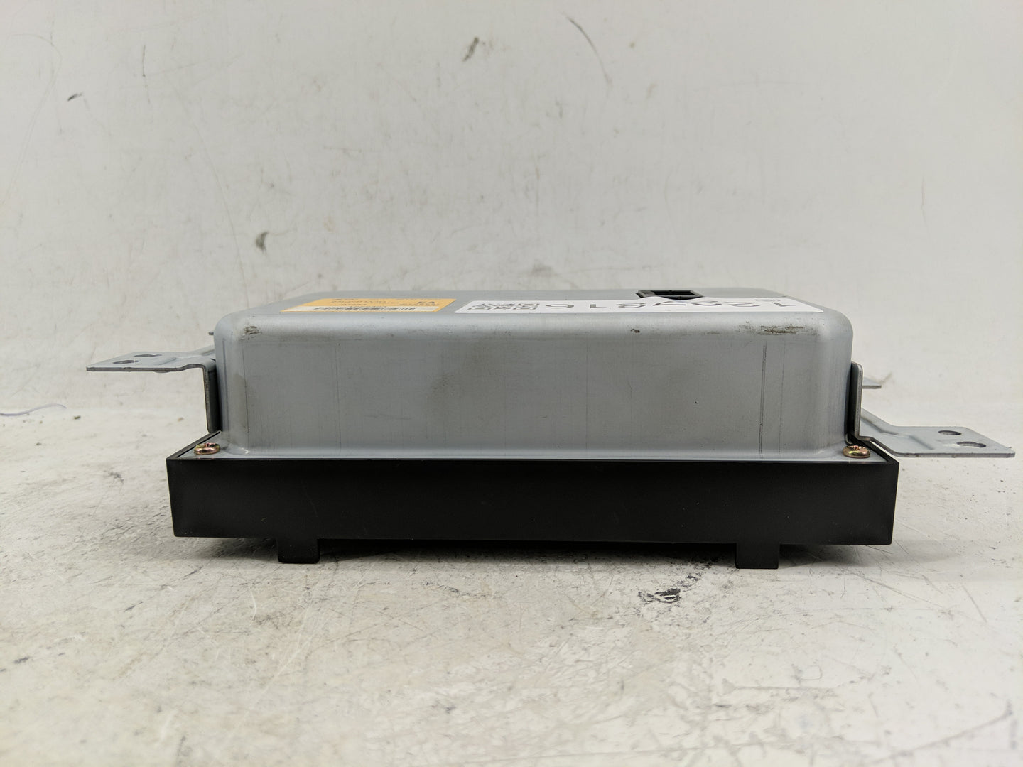 2005-2006 Kia Amanti Information Display Screen - Oemusedautoparts1.com