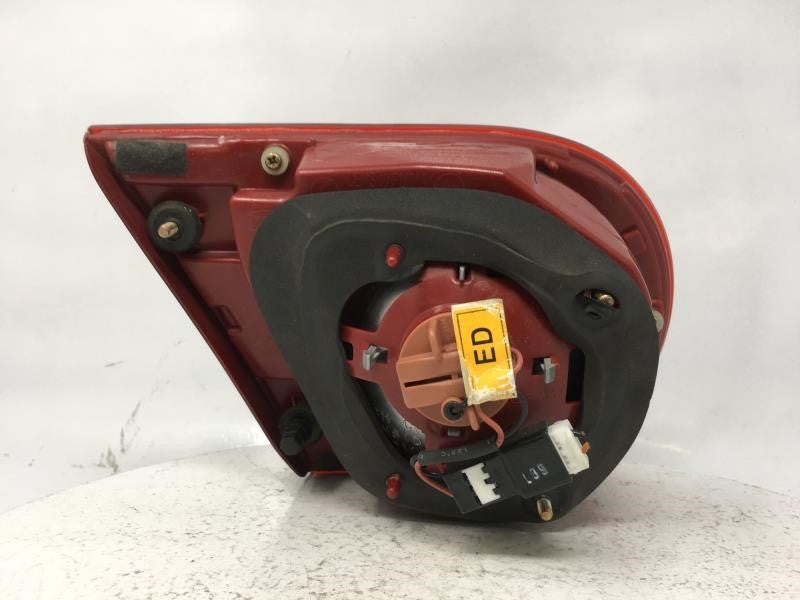 2005 Kia Amanti Tail Light Assembly Passenger Right OEM P/N:LID MTD PASSENGER RIGHT Fits Fits 2004 2006 OEM Used Auto Parts 