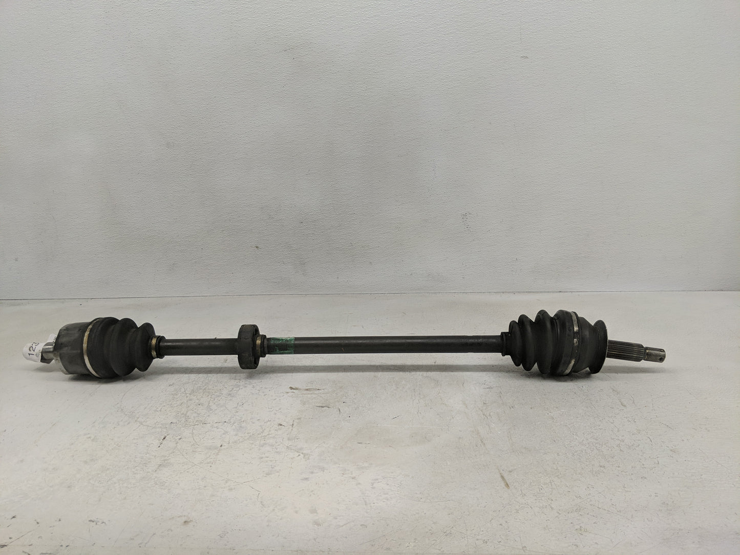 2003-2006 Kia Optima Axle Shaft Front Driver Cv C/v - Oemusedautoparts1.com