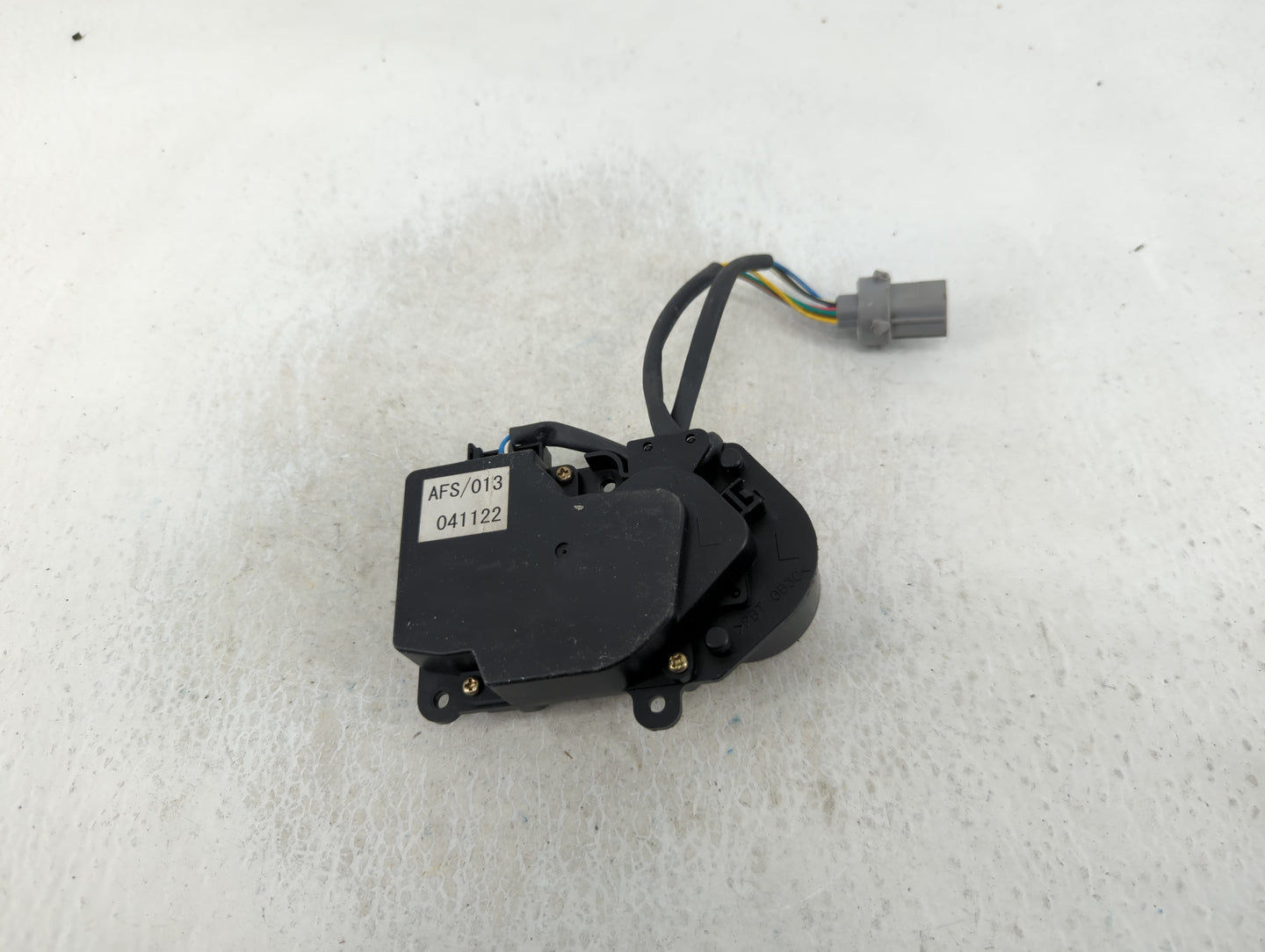 2005 Kia Rio Headlight Ballast Head Light - Oemusedautoparts1.com