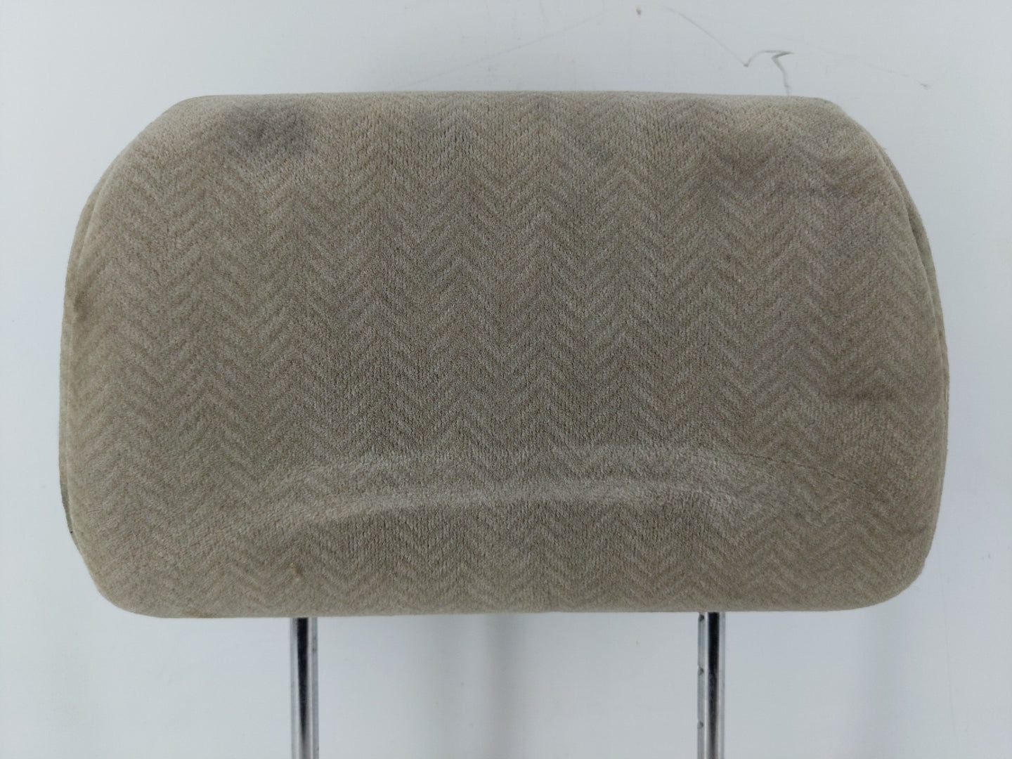 2002-2005 Kia Sedona Headrest Head Rest Rear Seat Fits Fits 2002 2003 2004 2005 OEM Used Auto Parts - Oemusedautoparts1.com