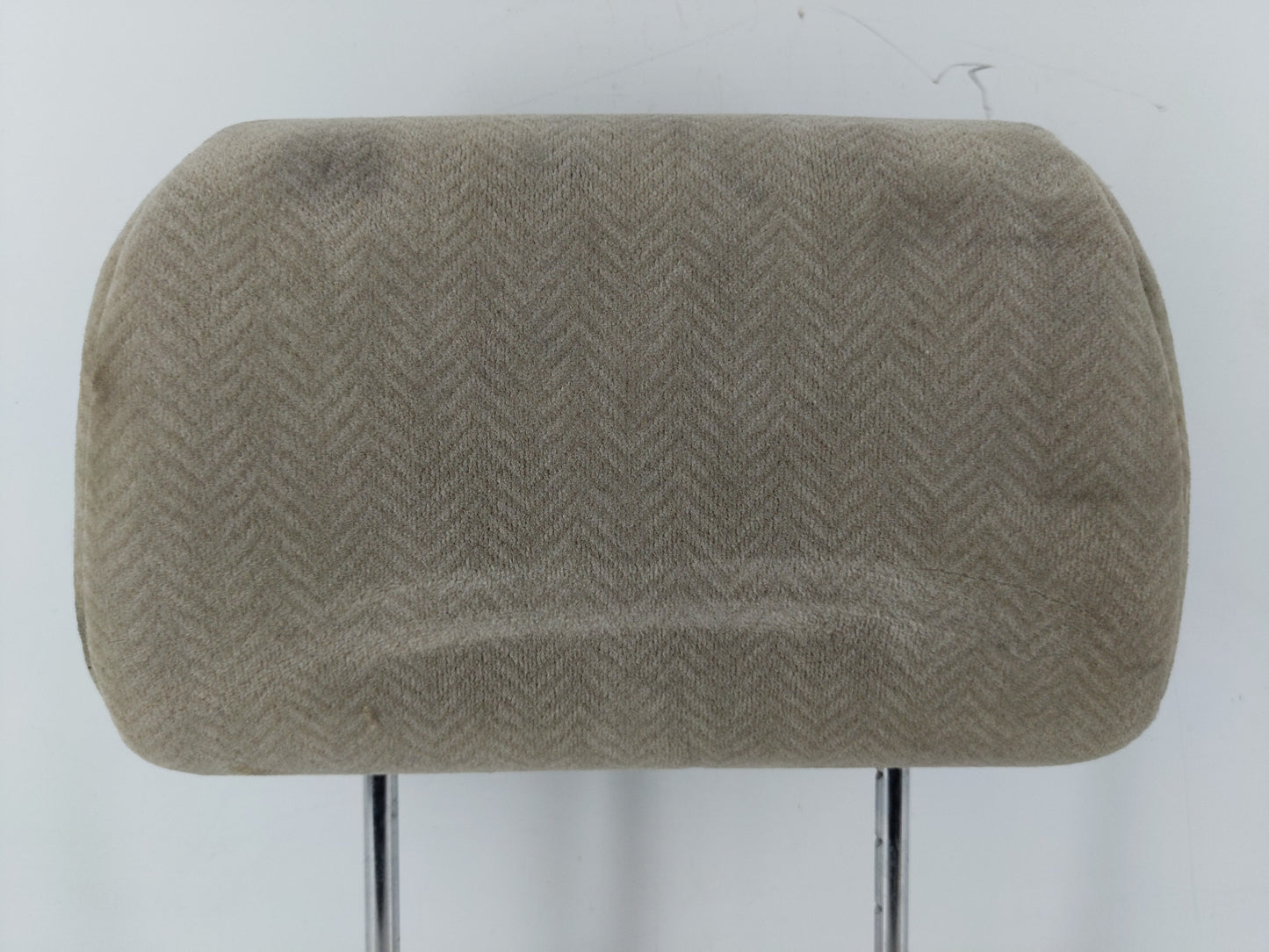 2002-2005 Kia Sedona Headrest Head Rest Rear Seat Fits Fits 2002 2003 2004 2005 OEM Used Auto Parts - Oemusedautoparts1.com