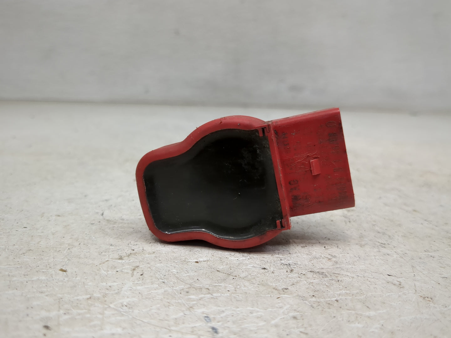 2002-2005 Kia Sedona Ignition Coil Igniter Pack 1467313 - Oemusedautoparts1.com