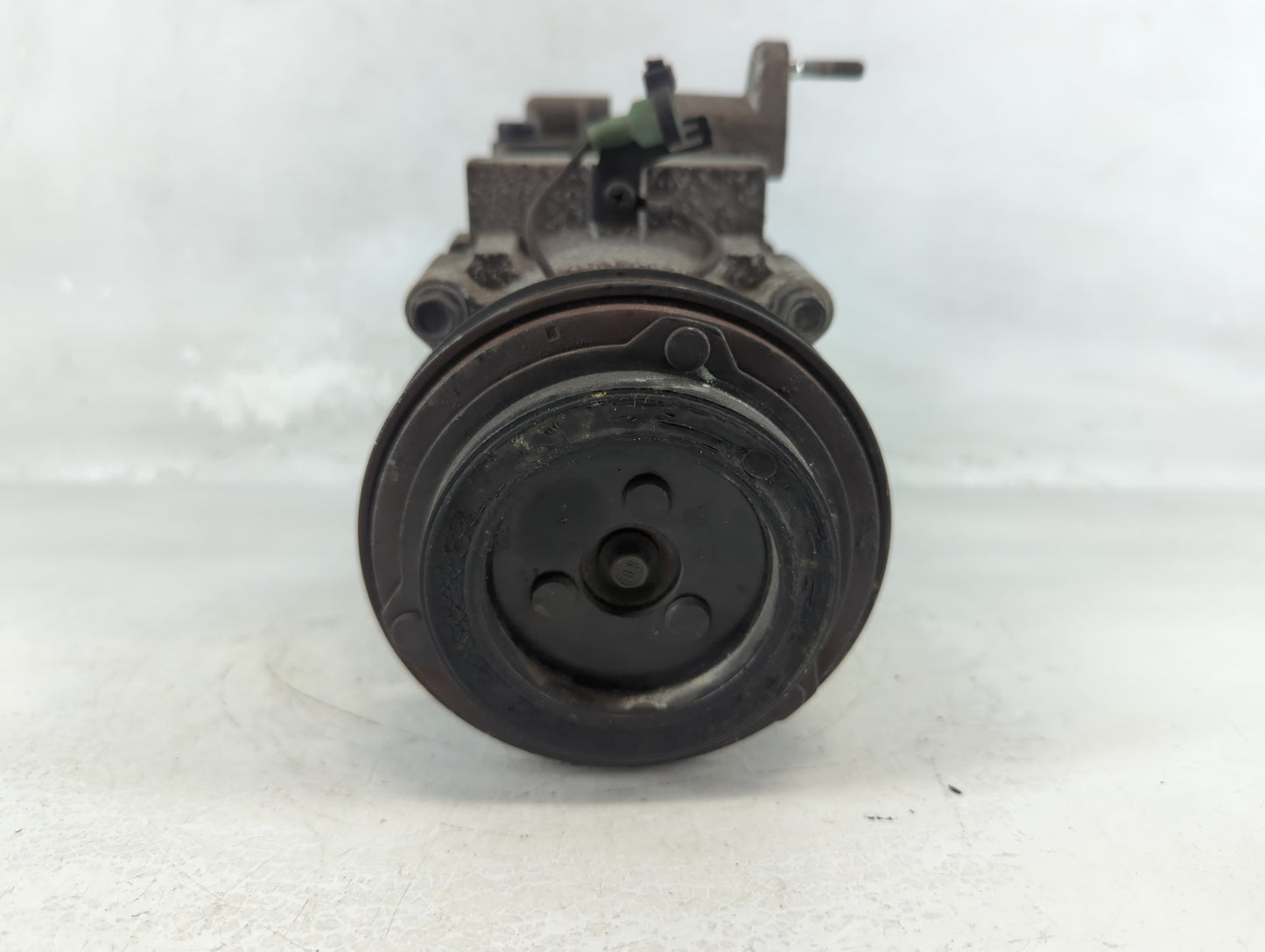 2003-2006 Kia Sorento Air Conditioning A/c Ac Compressor Oem - Oemusedautoparts1.com