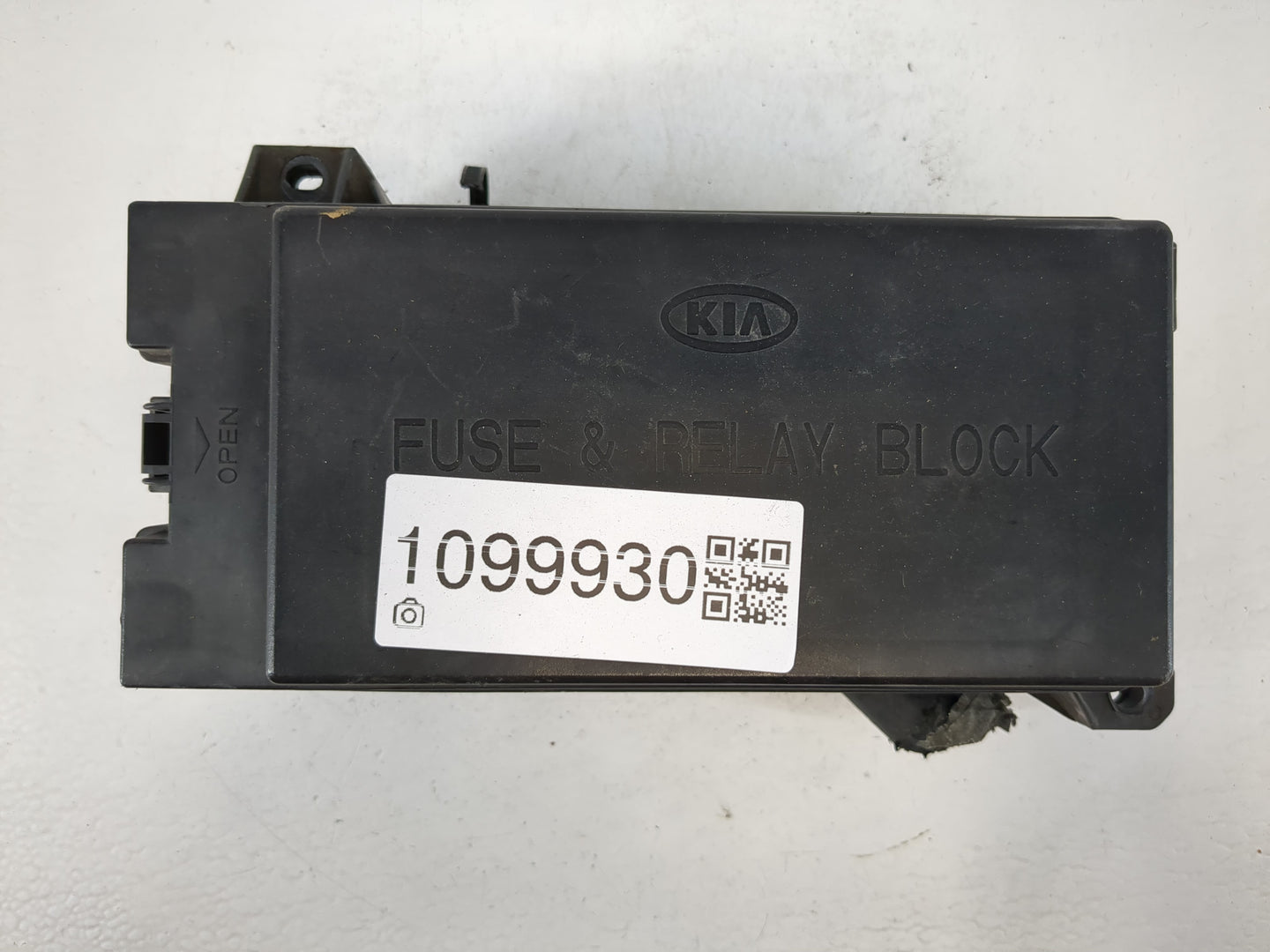 2003-2006 Kia Sorento Fusebox Fuse Box Panel Relay Module P/N:91160-3E000 Fits Fits 2003 2004 2005 2006 OEM Used Auto Parts 