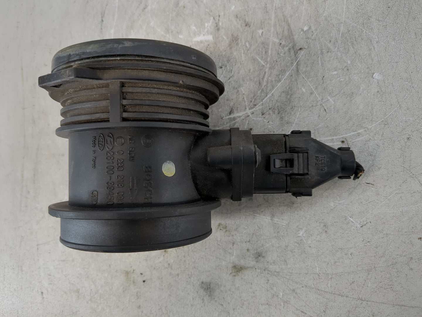 2003-2006 Kia Sorento Mass Air Flow Meter Maf - Oemusedautoparts1.com