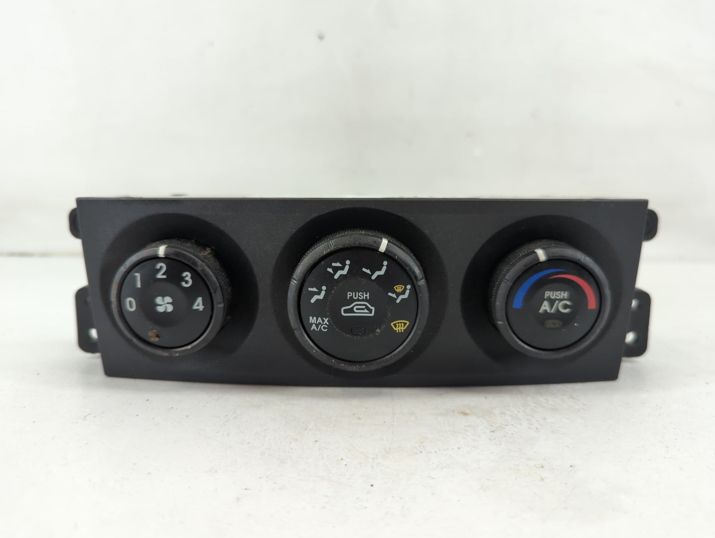 2003-2006 Kia Sorento Climate Control Module Temperature AC/Heater Replacement P/N:97250-3E401 Fits Fits 2003 2004 2005 2006
