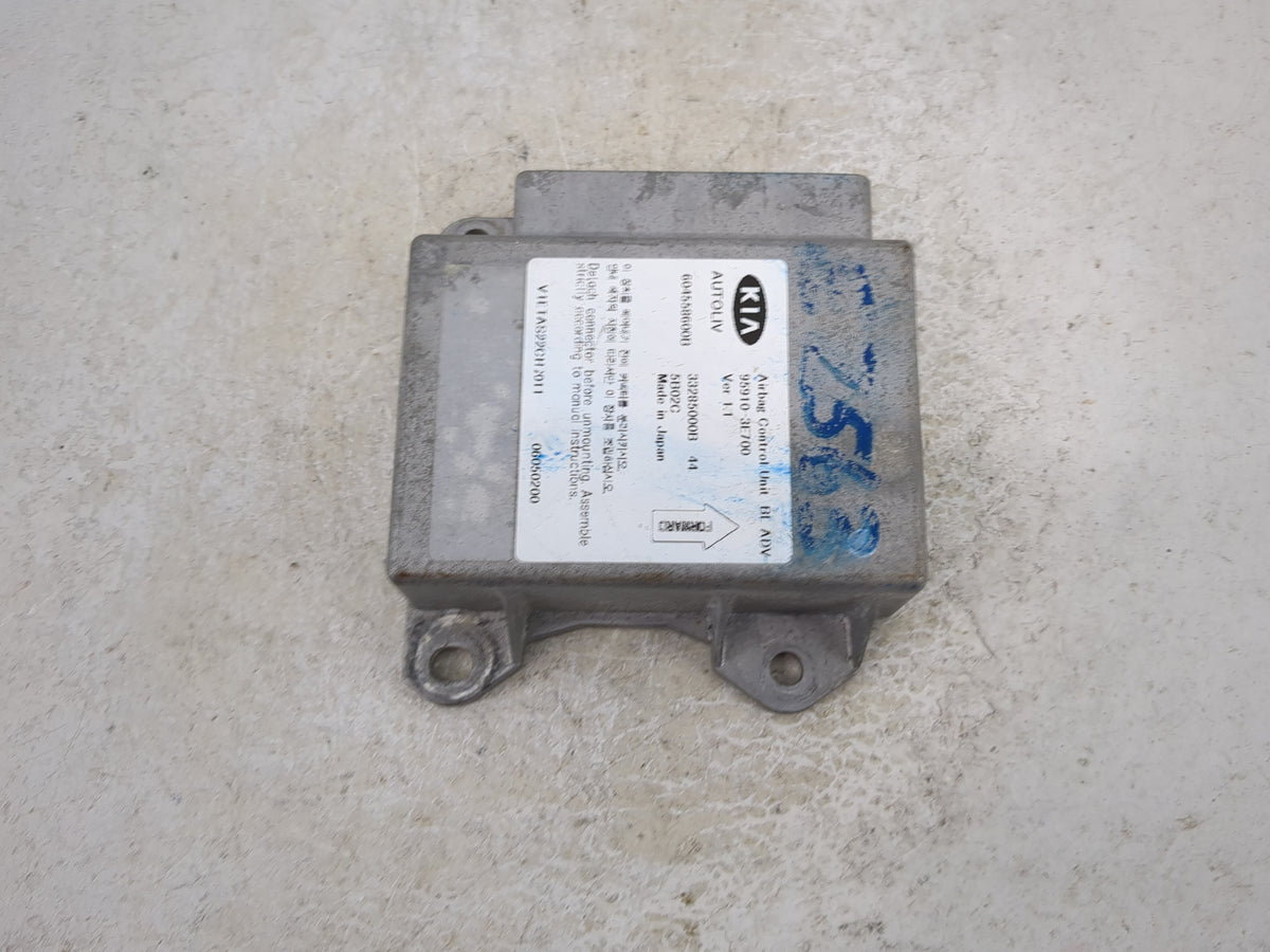 2004-2006 Kia Sorento Safety Restraint Srs Airbag Control Module - Oemusedautoparts1.com