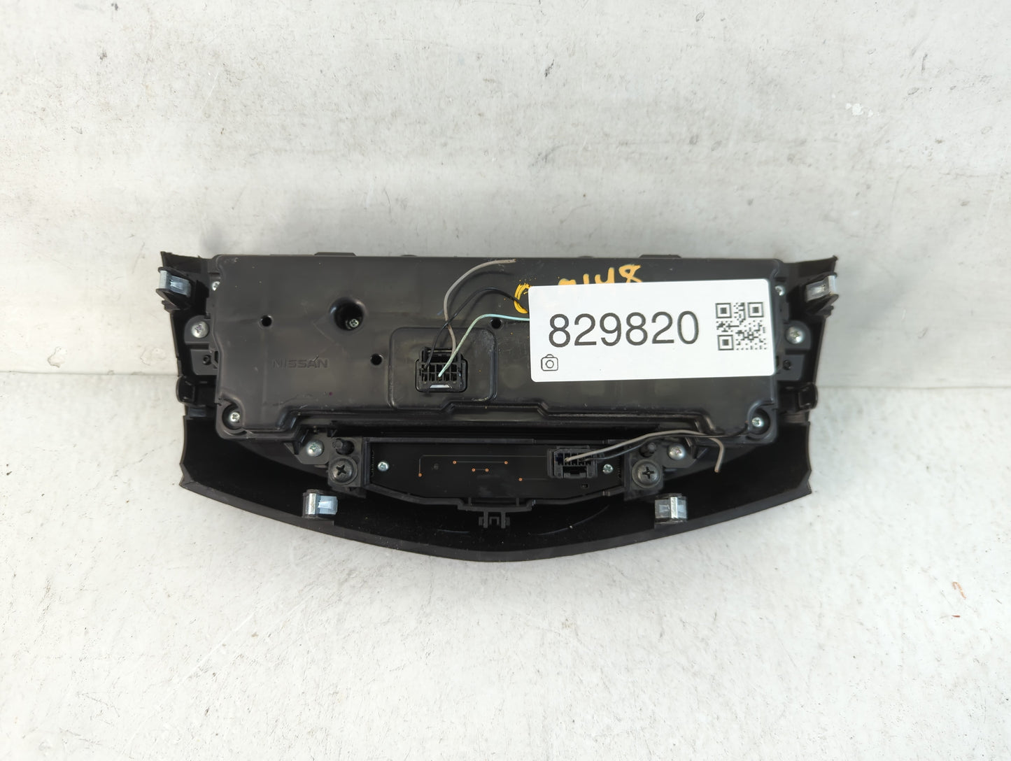 2003-2006 Kia Sorento Climate Control Module Temperature AC/Heater Replacement P/N:27500 7FE0A Fits Fits 2003 2004 2005 2006