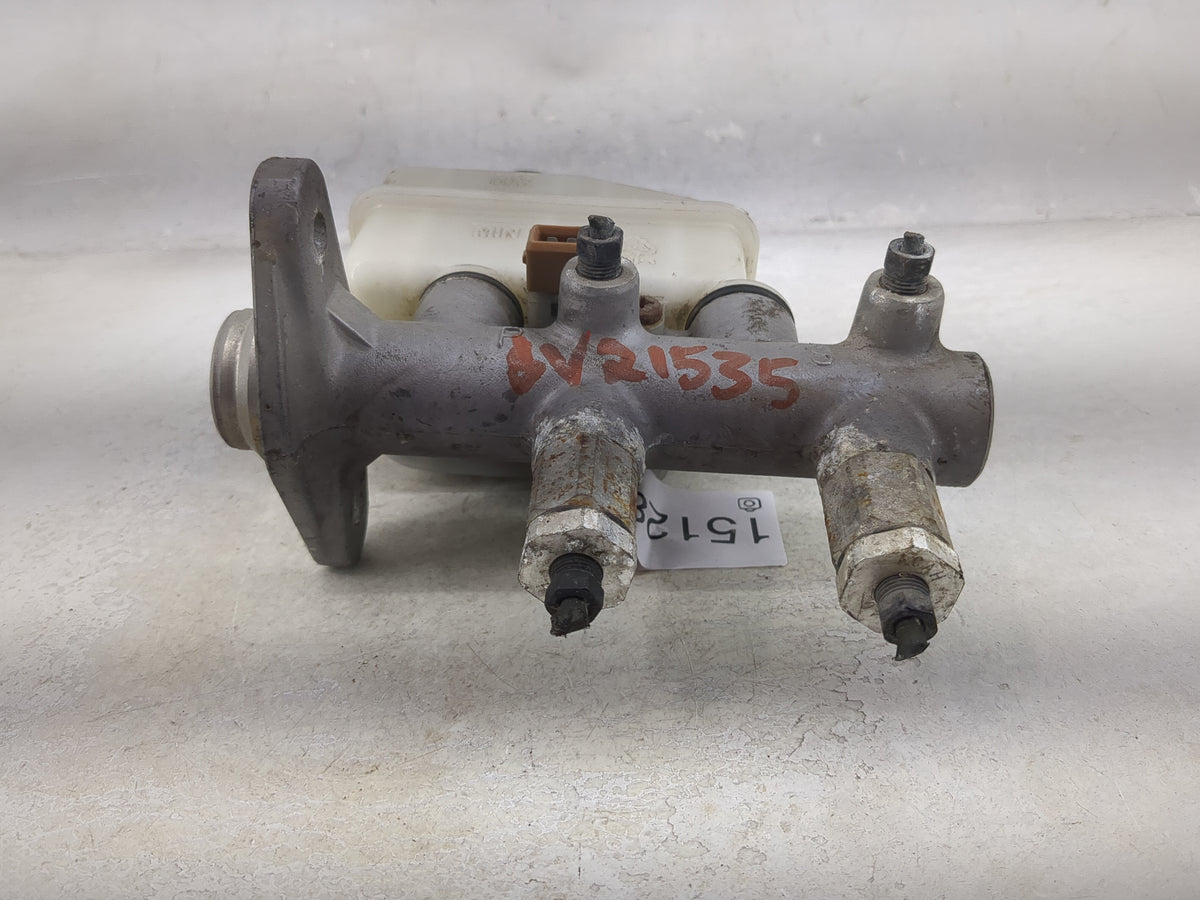 2004-2006 Kia Spectra Brake Master Cylinder 1512835 - Oemusedautoparts1.com