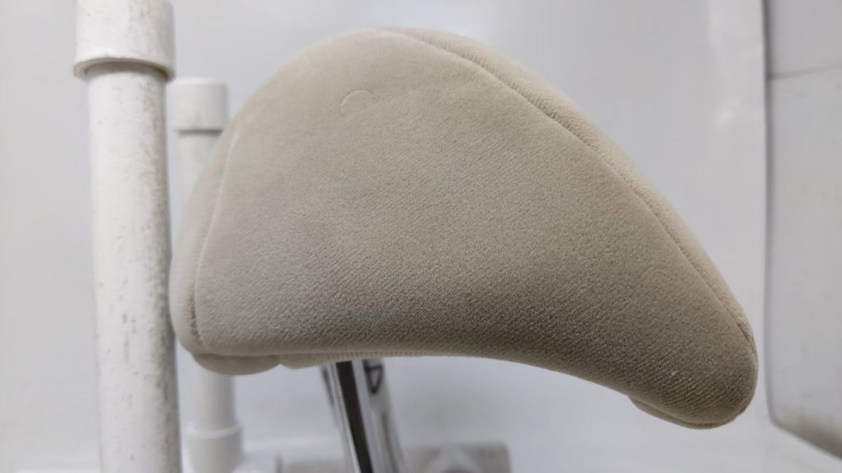 2005 Kia Spectra Headrest Head Rest Rear Center Seat Tan 45542 - Oemusedautoparts1.com