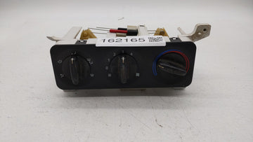 2004-2005 Land Rover Freelander Climate Control Module Temperature AC/Heater Replacement Fits Fits 2004 2005 OEM Used Auto P