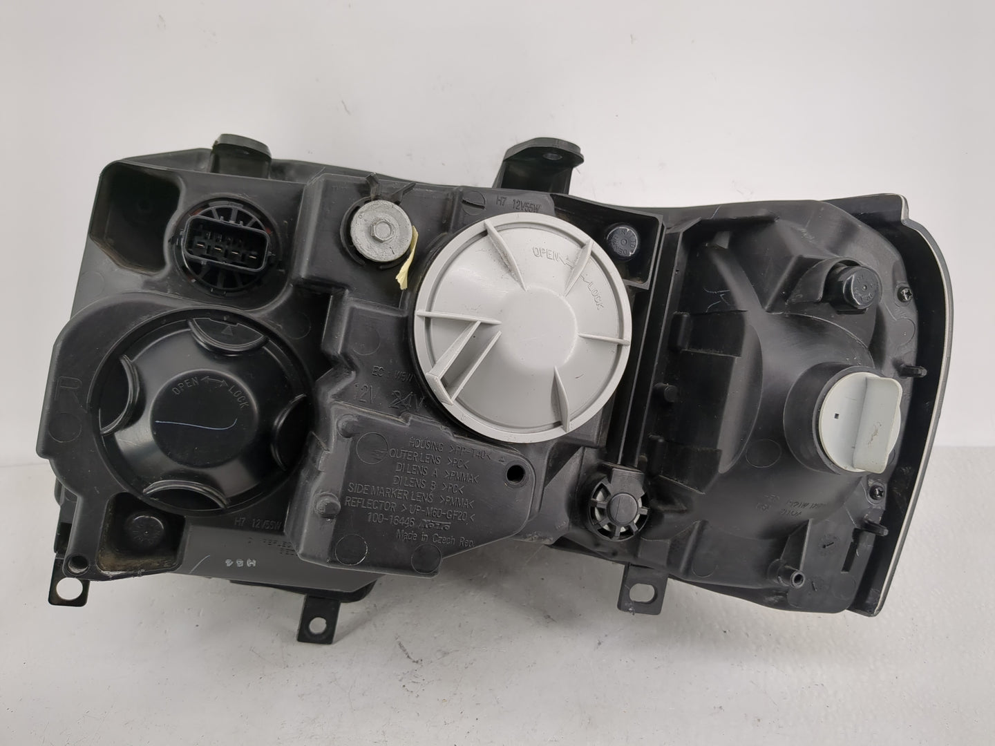 Land Rover Land Rover Driver Left Oem Head Light Headlight Lamp - Oemusedautoparts1.com