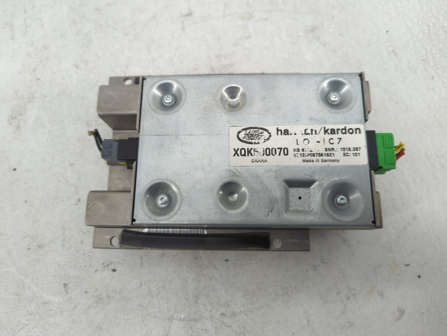 2005 Land Rover Land Rover Radio AM FM Cd Player Receiver Replacement P/N:XQK500070 Fits Fits 2006 2007 2008 2009 OEM Used A