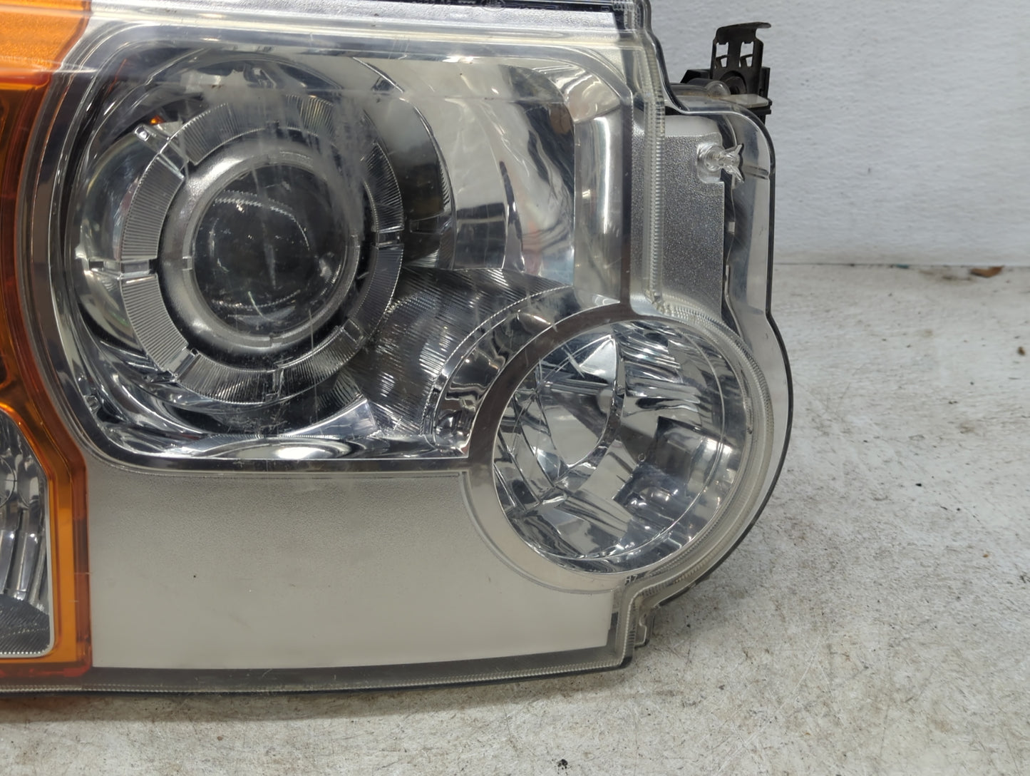 2005-2009 Land Rover Lr3 Passenger Right Oem Head Light Headlight Lamp - Oemusedautoparts1.com