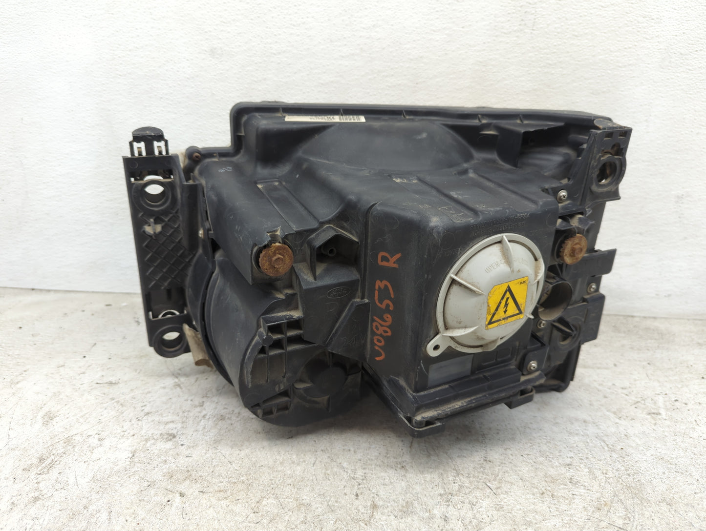 2005-2009 Land Rover Lr3 Passenger Right Oem Head Light Headlight Lamp - Oemusedautoparts1.com