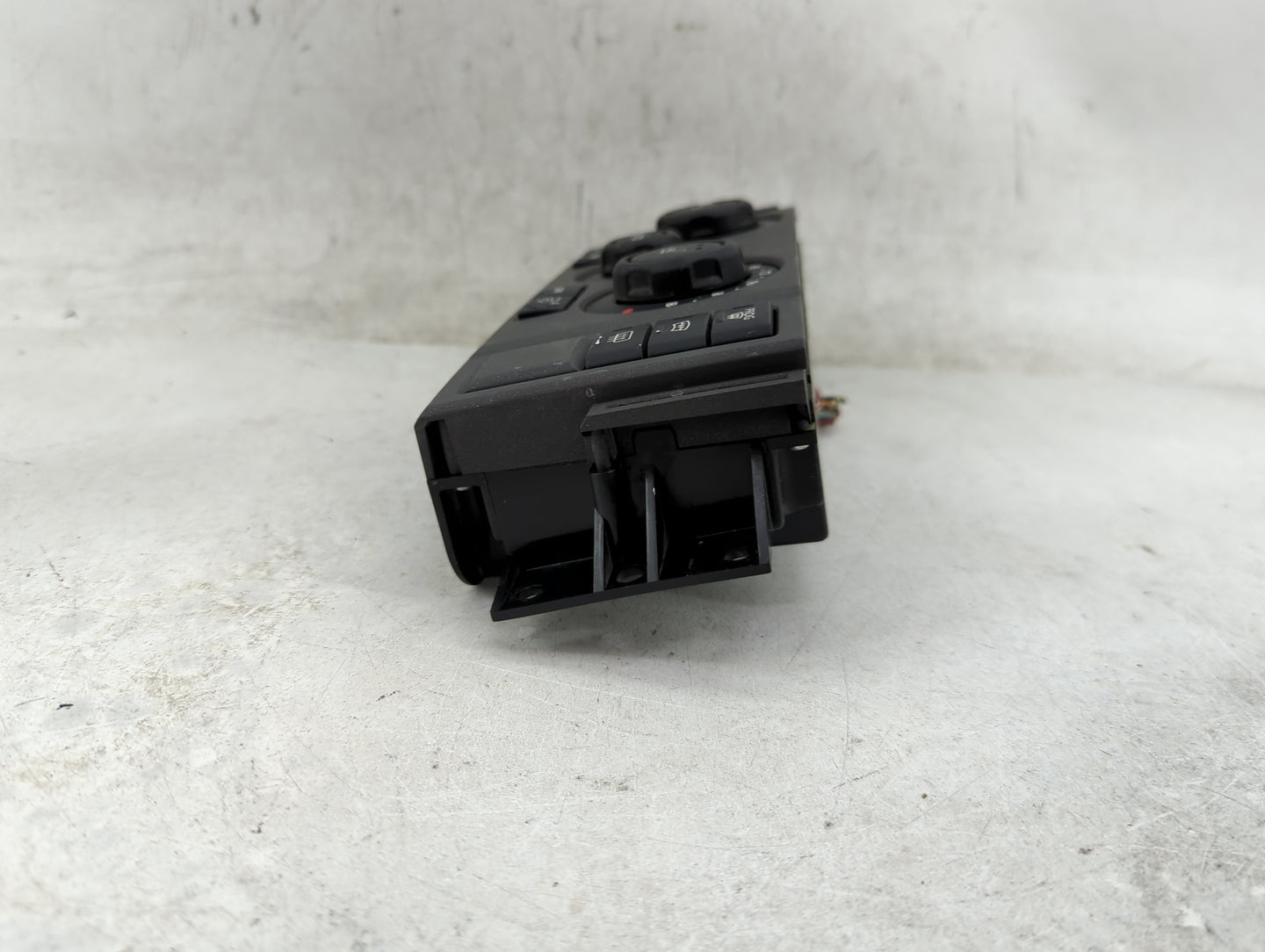 2005-2007 Land Rover Lr3 Climate Control Module Temperature AC/Heater Replacement Fits Fits 2005 2006 2007 OEM Used Auto Par
