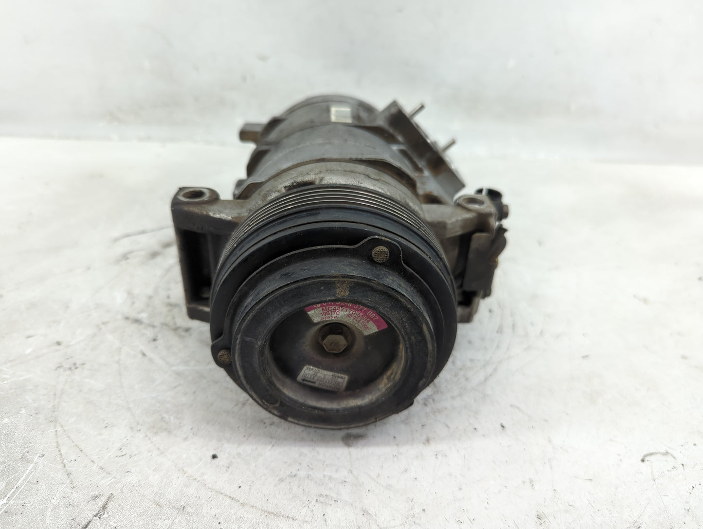 2003-2005 Land Rover Range Rover Air Conditioning A/c Ac Compressor Oem - Oemusedautoparts1.com