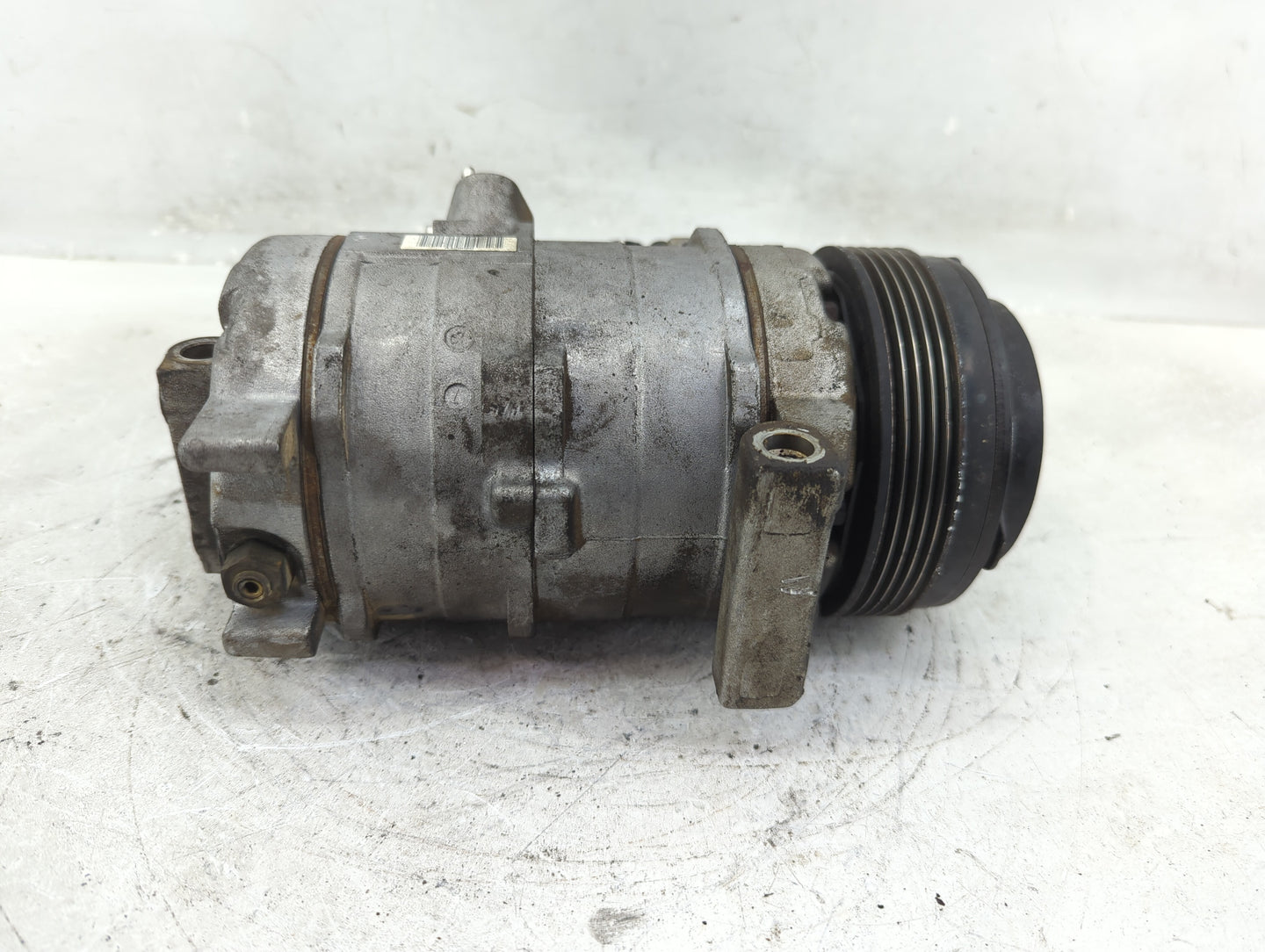 2003-2005 Land Rover Range Rover Air Conditioning A/c Ac Compressor Oem - Oemusedautoparts1.com