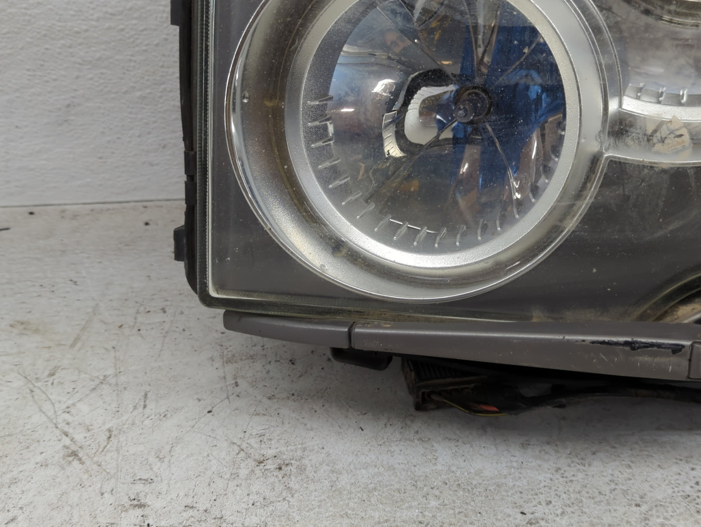 2003 Land Rover Range Rover Driver Left Oem Head Light Headlight Lamp - Oemusedautoparts1.com