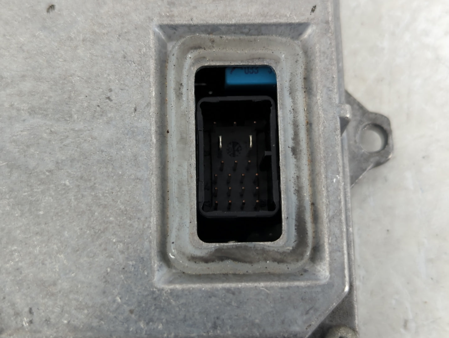 2003-2005 Land Rover Range Rover Headlight Ballast Head Light - Oemusedautoparts1.com