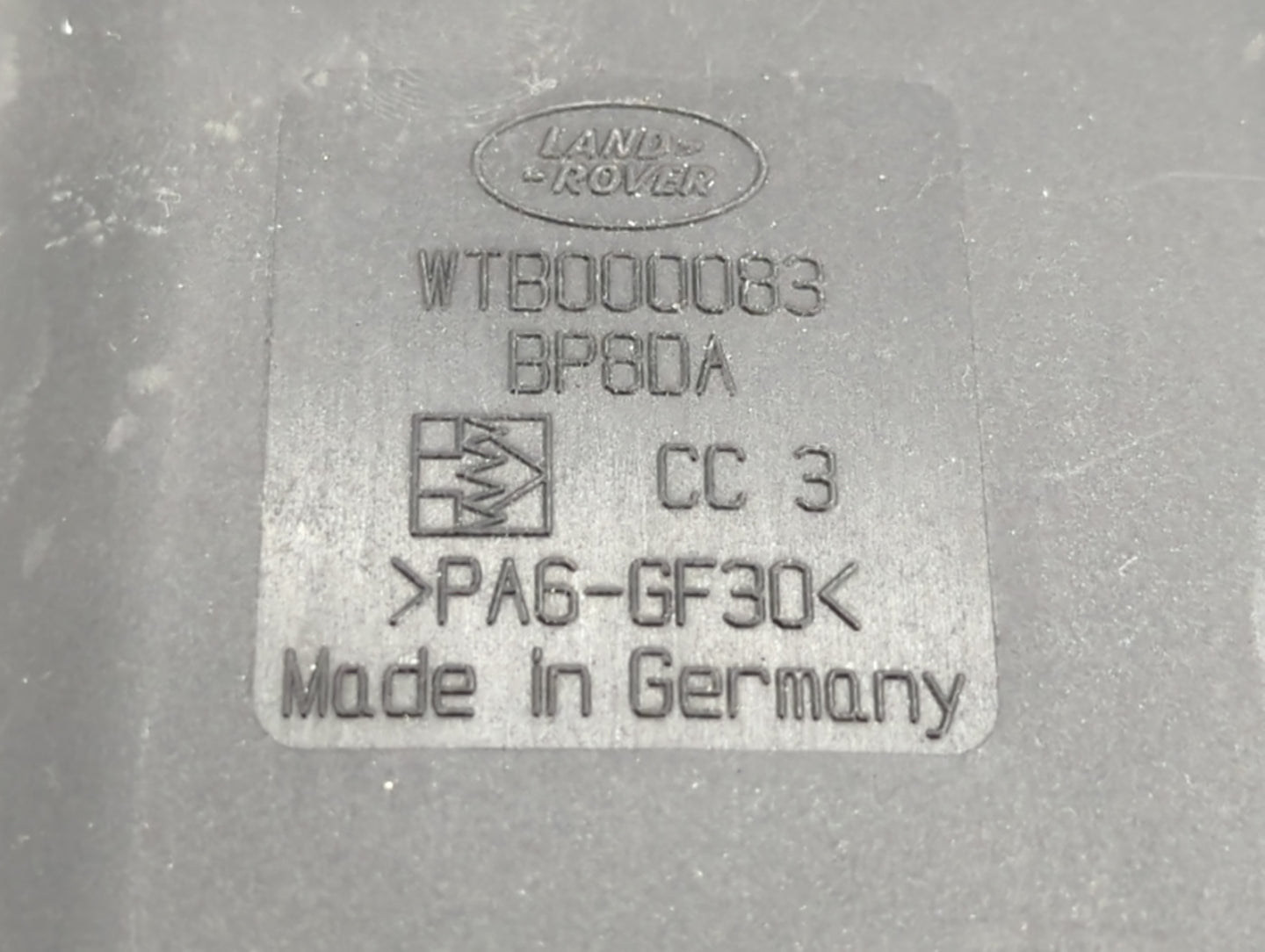 2005 Land Rover Range Rover Fuel Vapor Charcoal Canister - Oemusedautoparts1.com