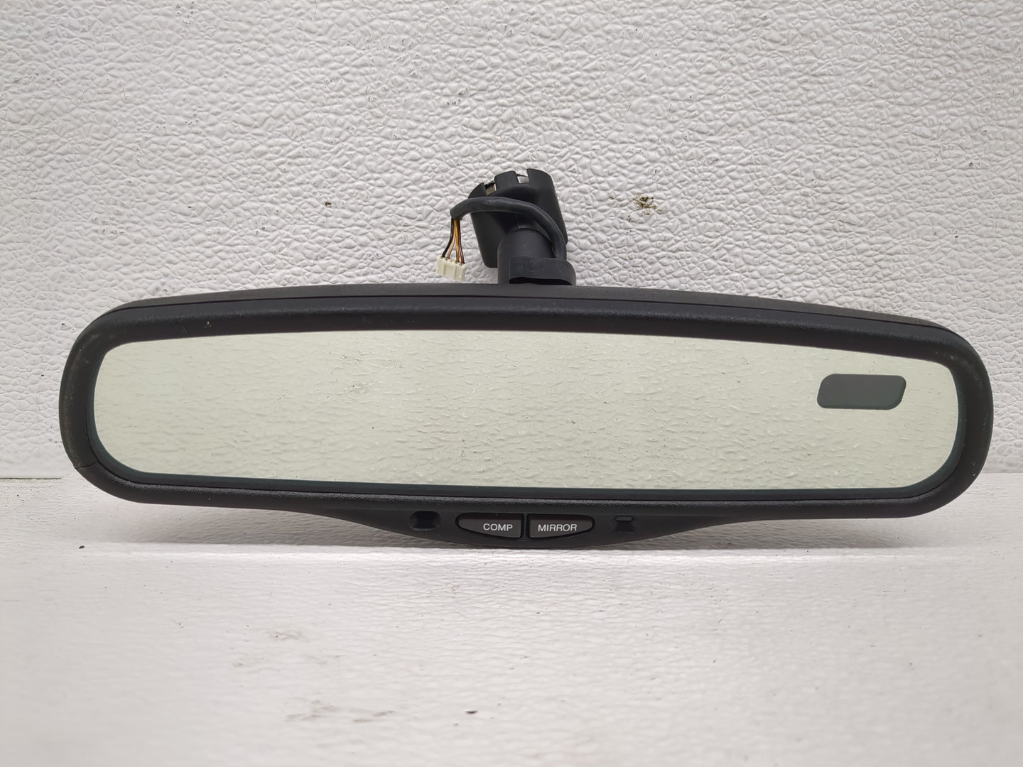 2004-2006 Lexus Es330 Interior Rear View Mirror Replacement OEM P/N:E13010103 Fits OEM Used Auto Parts - Oemusedautoparts1.c
