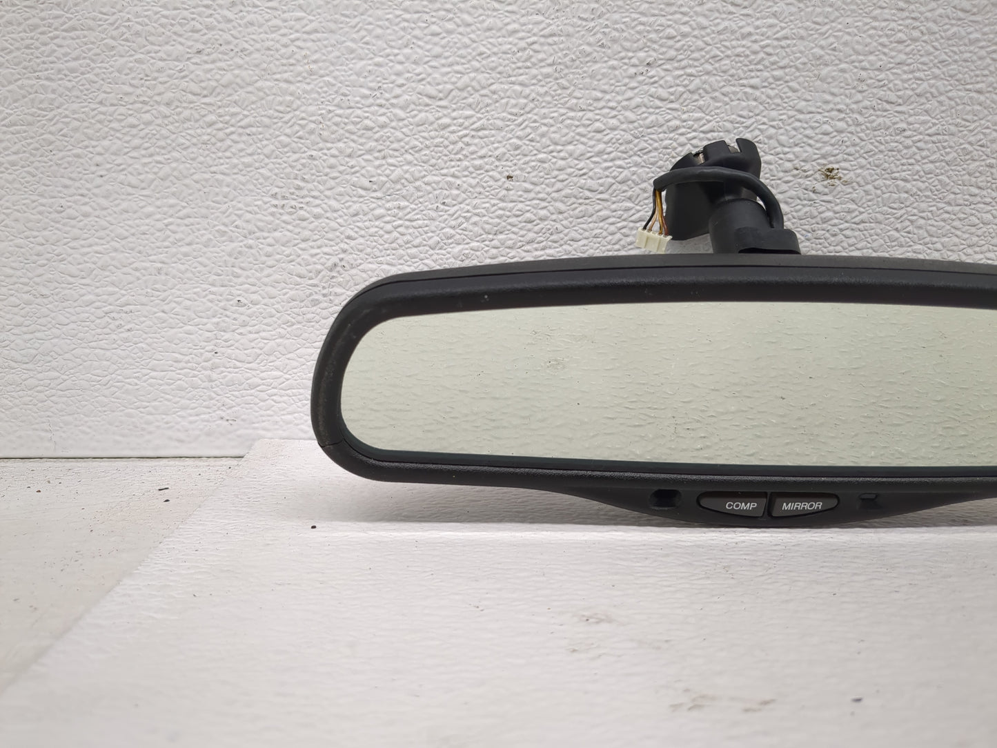 2004-2006 Lexus Es330 Interior Rear View Mirror Replacement OEM P/N:E13010103 Fits OEM Used Auto Parts - Oemusedautoparts1.c