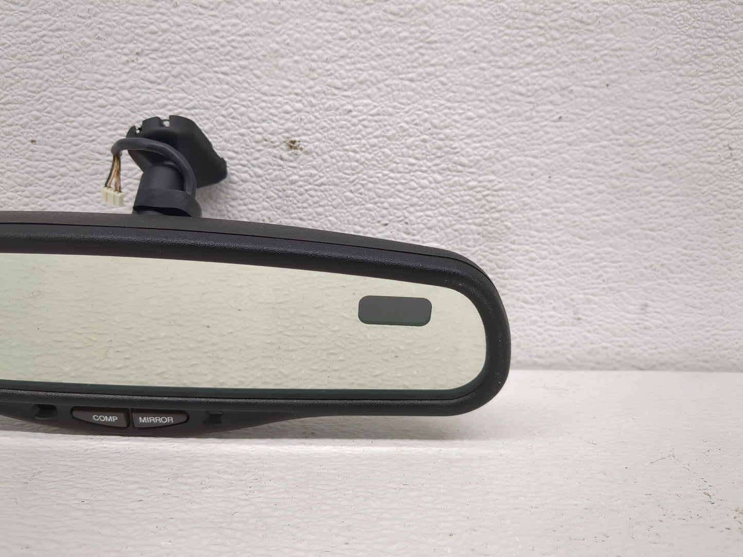 2004-2006 Lexus Es330 Interior Rear View Mirror Replacement OEM P/N:E13010103 Fits OEM Used Auto Parts - Oemusedautoparts1.c