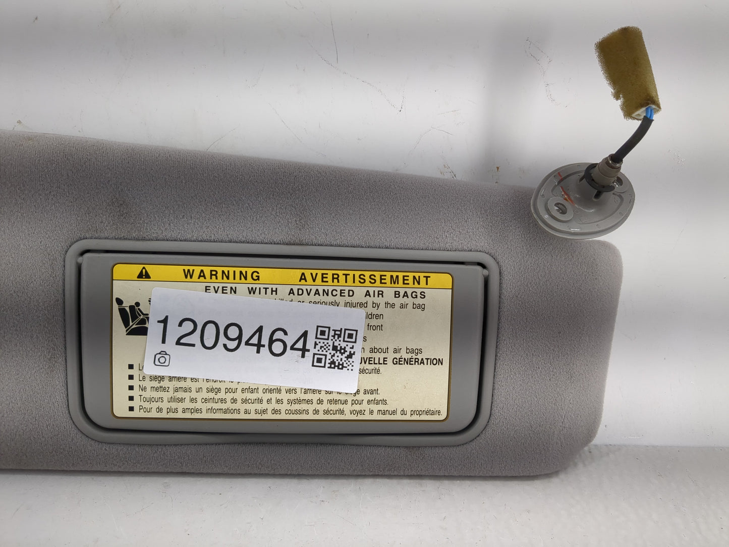 2005-2006 Lexus Es330 Sun Visor Shade Replacement Passenger Right Mirror Fits Fits 2005 2006 OEM Used Auto Parts - Oemusedau