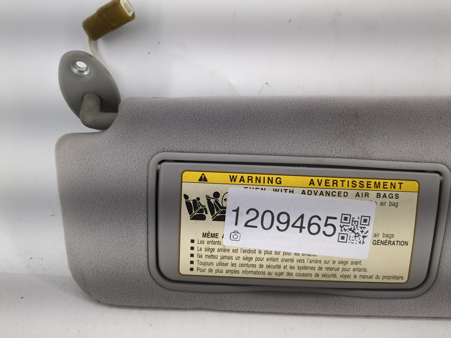 2005-2006 Lexus Es330 Sun Visor Shade Replacement Driver Left Mirror Fits Fits 2005 2006 OEM Used Auto Parts - Oemusedautopa