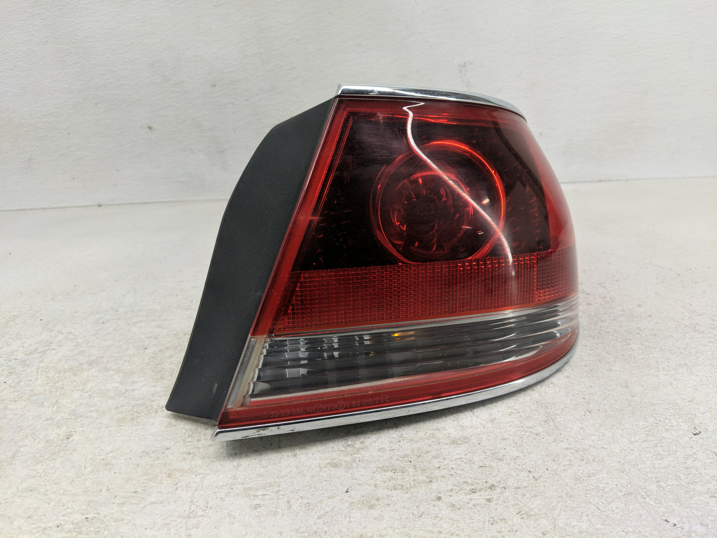 2004-2006 Lexus Es330 Tail Light Assembly Passenger Right OEM P/N:W21/5 7443 Fits Fits 2004 2005 2006 OEM Used Auto Parts - 