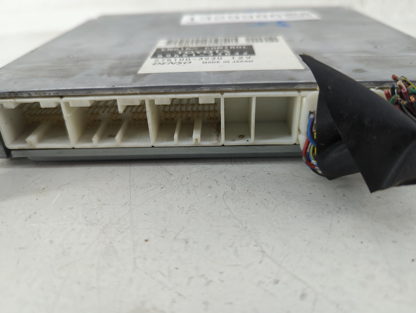 2004-2005 Lexus Es330 PCM Engine Control Computer ECU ECM PCU OEM P/N:275100-3230 89661-33B32 Fits Fits 2004 2005 OEM Used A