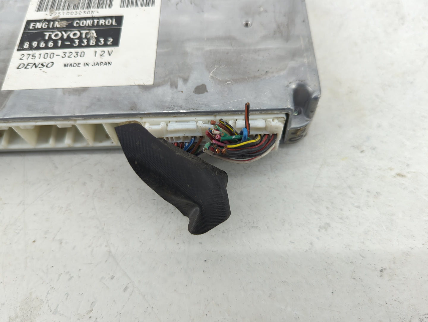 2004-2005 Lexus Es330 PCM Engine Control Computer ECU ECM PCU OEM P/N:275100-3230 89661-33B32 Fits Fits 2004 2005 OEM Used A