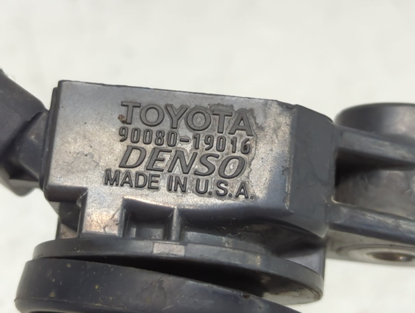 2004-2006 Lexus Es330 Ignition Coil Igniter Pack - Oemusedautoparts1.com