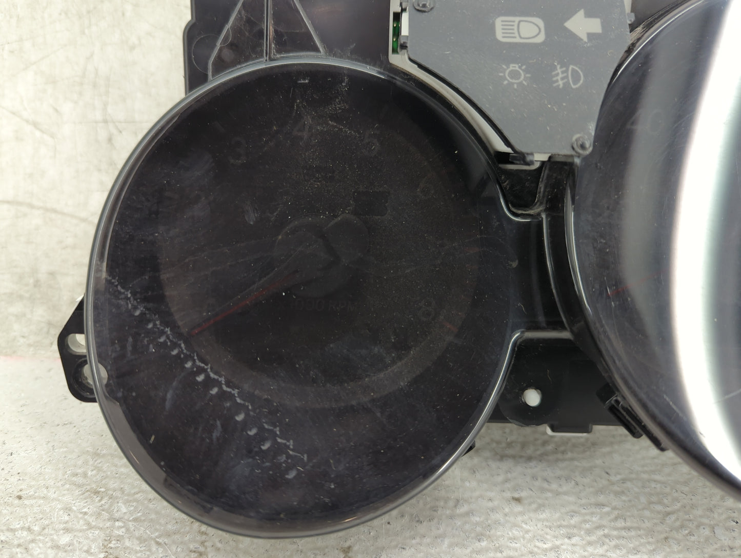 2004-2006 Lexus Es330 Instrument Cluster Speedometer Gauges P/N:257420-7360 83800-33800 Fits Fits 2004 2005 2006 OEM Used Au