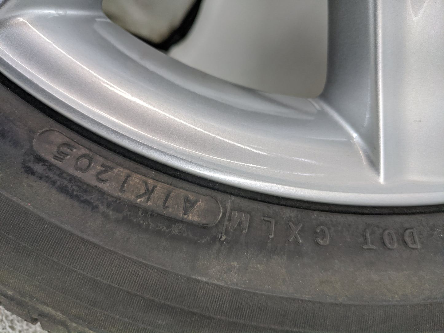 2004-2006 Lexus Es330 Oem Wheel Rim 1455287 - Oemusedautoparts1.com