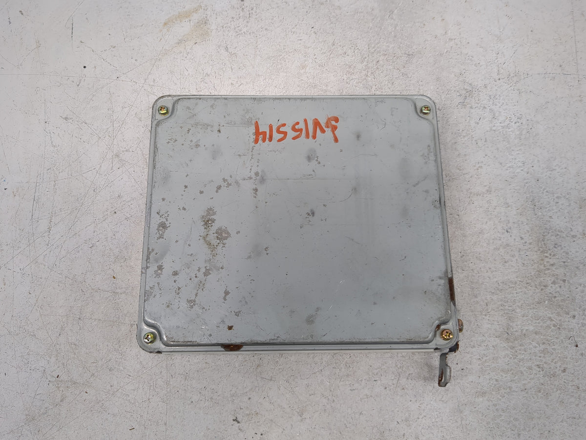 2004-2005 Lexus Es330 PCM Engine Control Computer ECU ECM PCU OEM P/N:89661-33B30 275100-0551 Fits 2004 2005 OEM Used Auto P