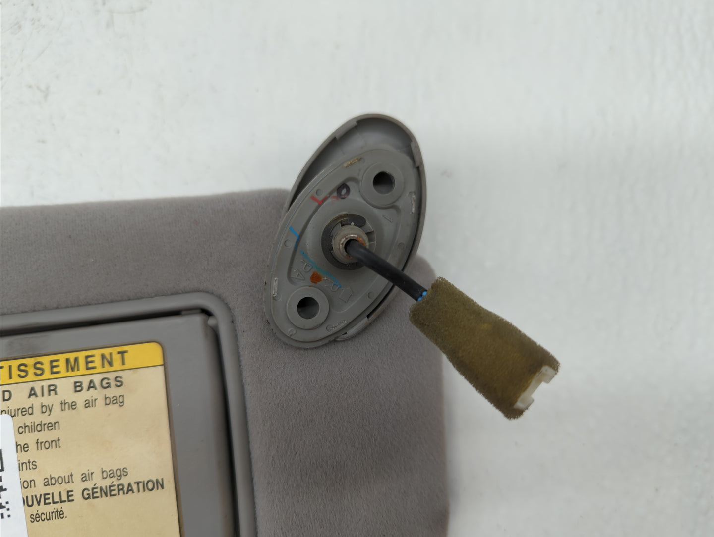 2005-2006 Lexus Es330 Sun Visor Shade Replacement Passenger Right Mirror Fits Fits 2005 2006 OEM Used Auto Parts - Oemusedau