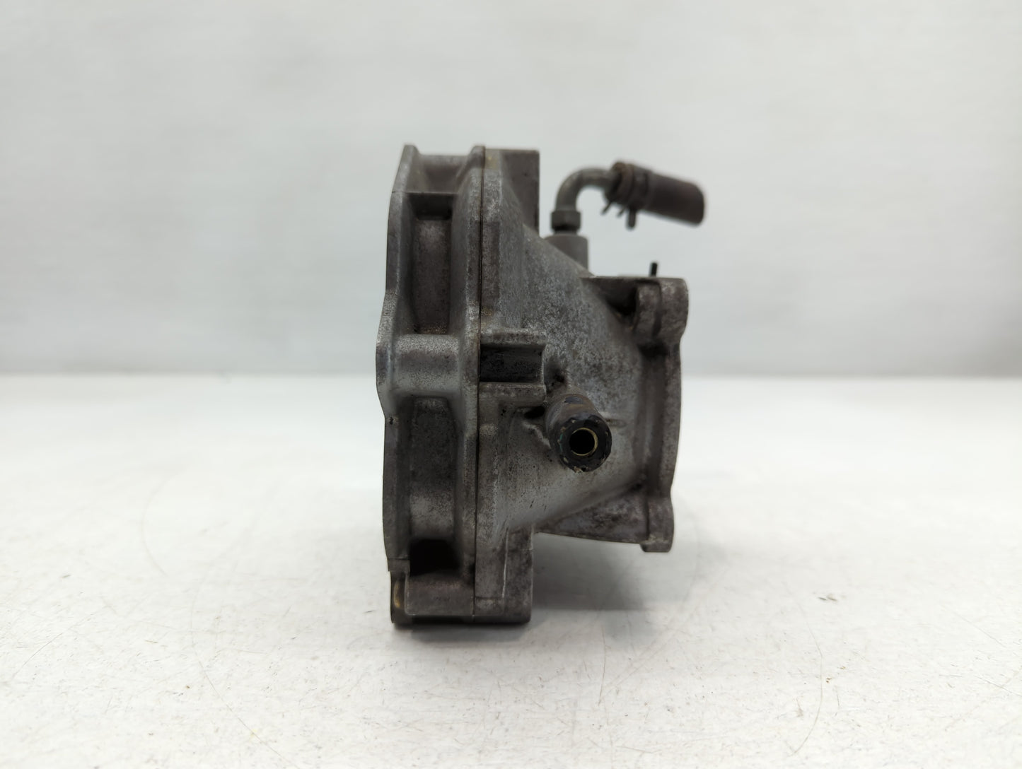 2004-2006 Lexus Es330 Throttle Body P/N:4GT Fits Fits 2003 2004 2005 2006 2007 2008 2009 2010 OEM Used Auto Parts - Oemuseda